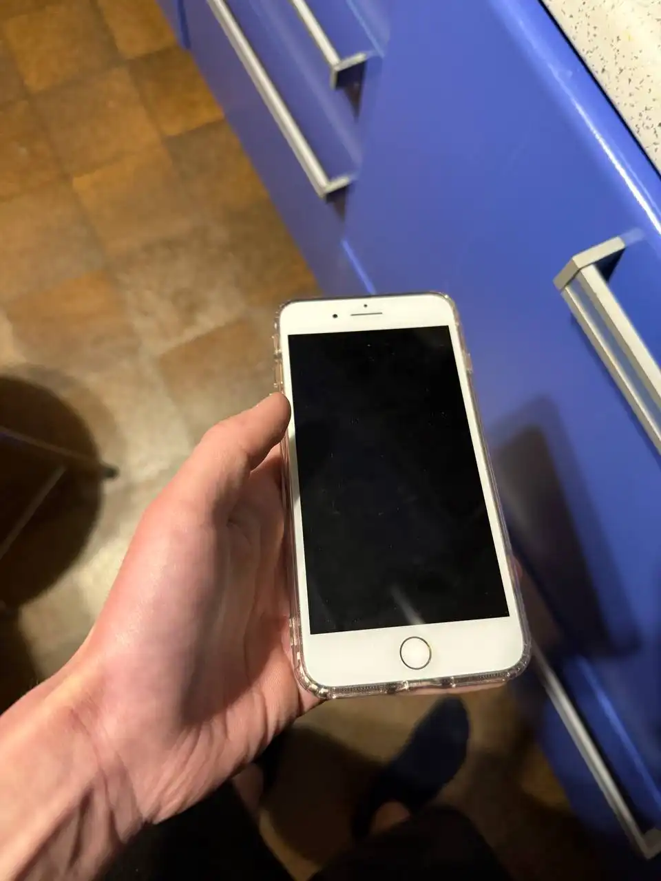 Продам или обменяю iPhone 7+ 32 ГБ