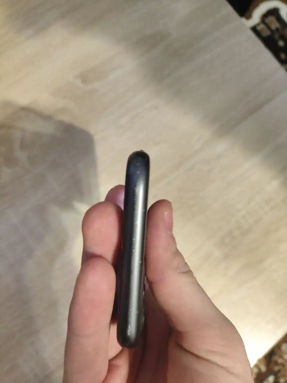 Обмен iPhone 13 и 13 mini с дефектами