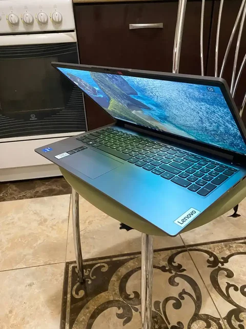 Ноутбук новый мощный с гарантией - Компьютеры и комплектующие в Саранск