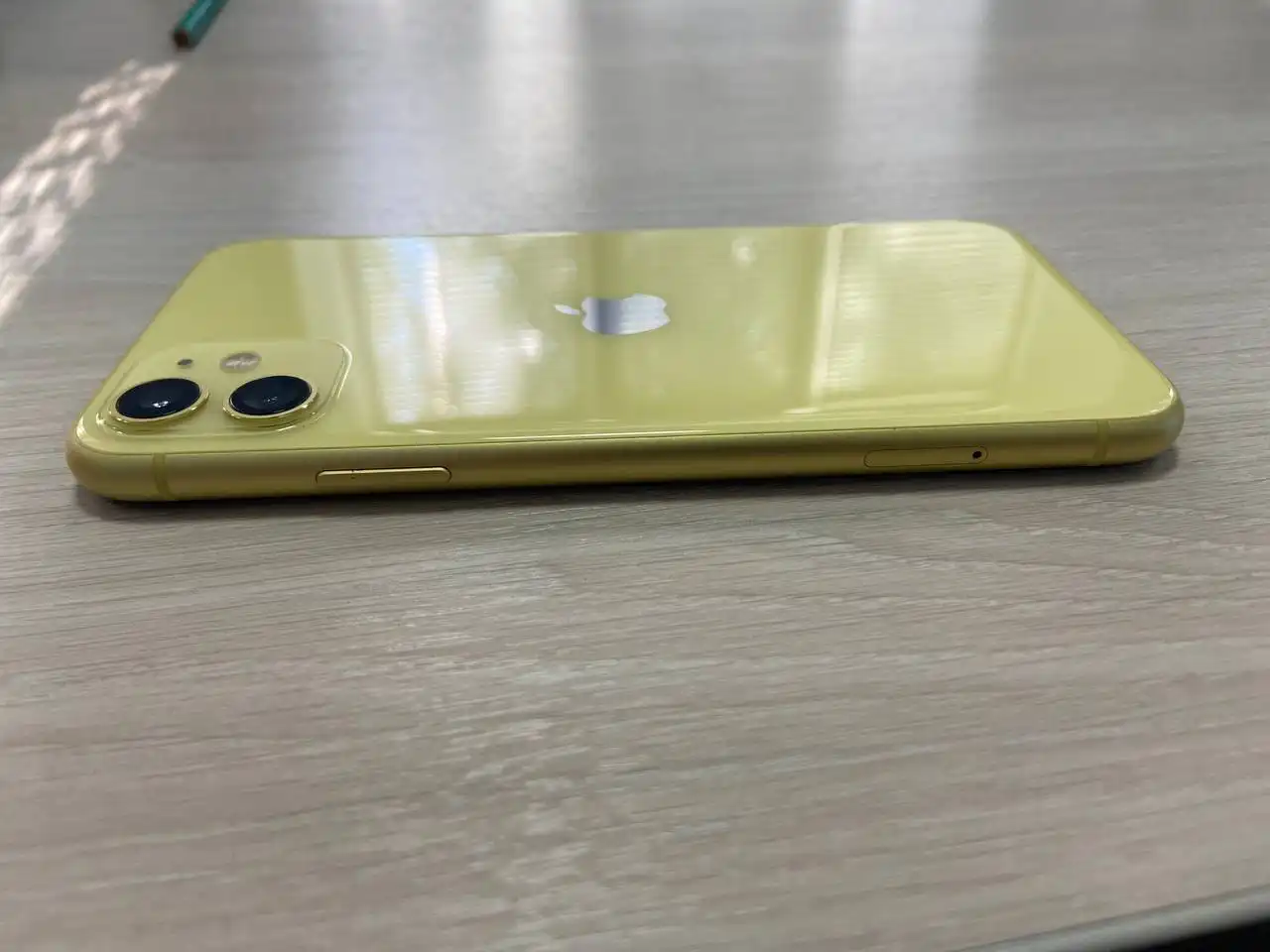 Обмен iPhone 11 на модель выше - Смартфоны (Электроника) в Саранск