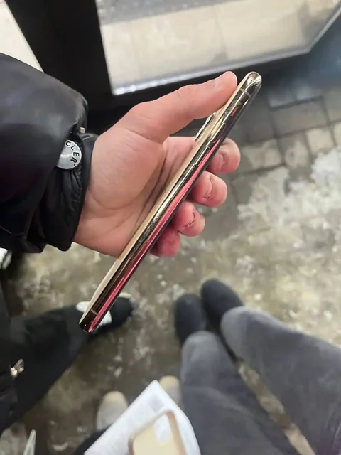 iPhone 11 Pro Max 256 ГБ золотистый - частное объявление в Саранск