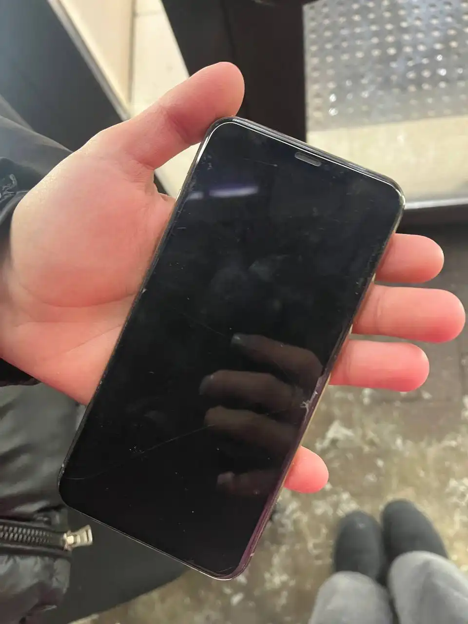 iPhone 11 Pro Max 256 ГБ золотистый - Смартфоны (Электроника) в Саранск