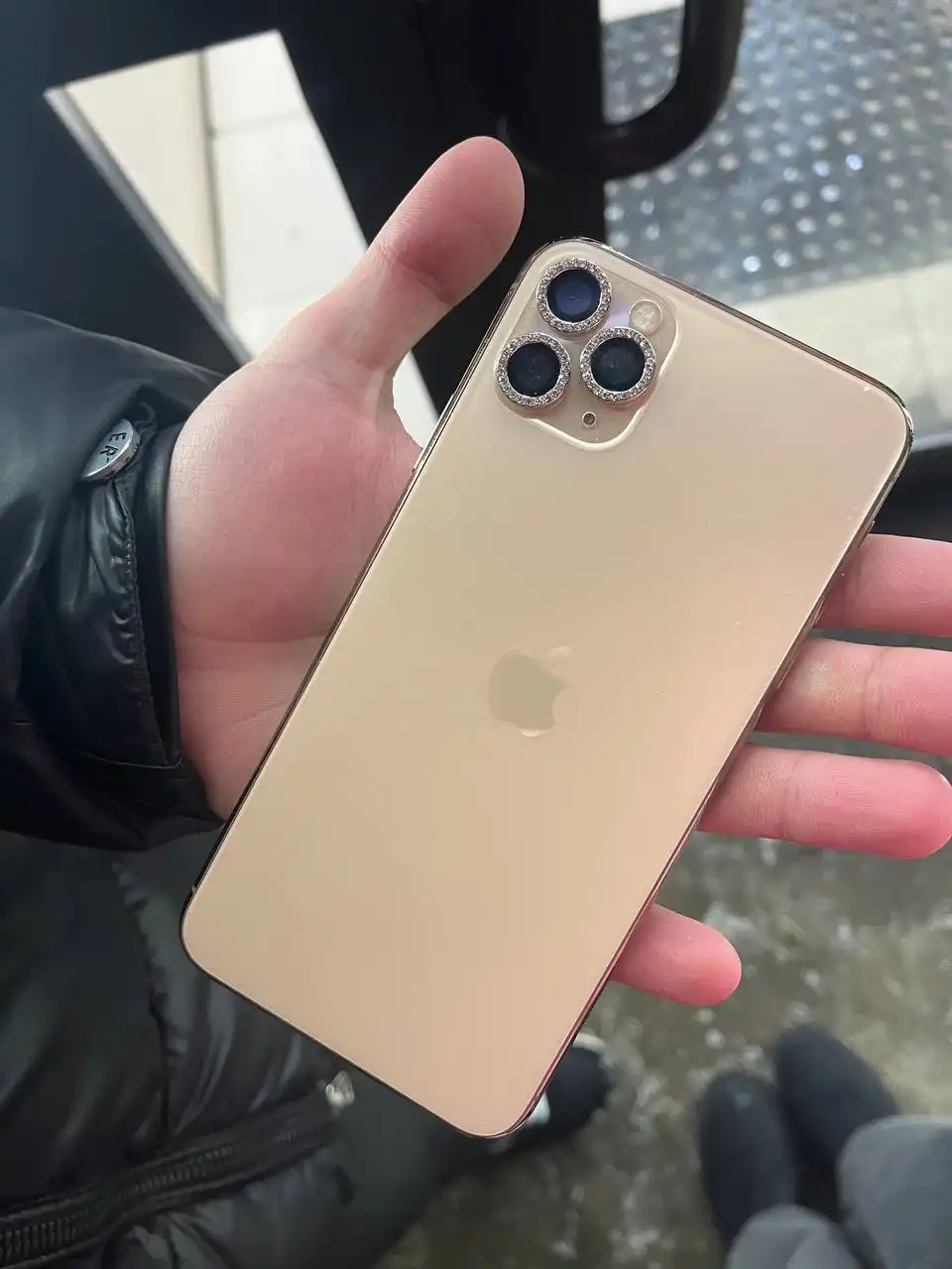 iPhone 11 Pro Max 256 ГБ золотистый - Смартфоны (Электроника) в Саранск