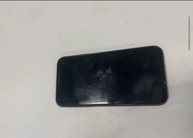 Продам iPhone 11 в хорошем состоянии - Смартфоны и планшеты в Саранск