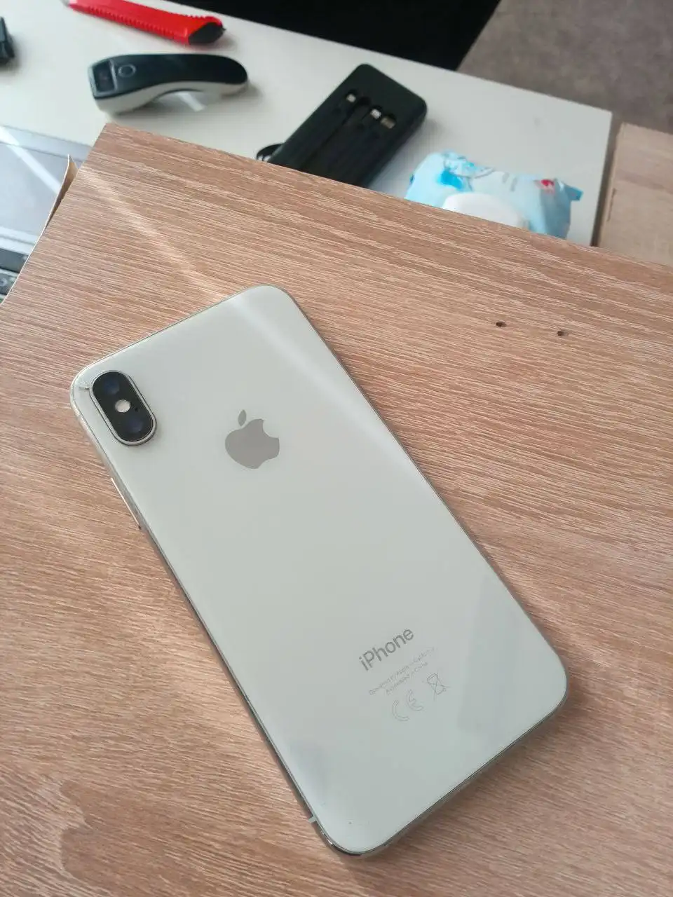 iPhone X 256 GB с небольшим сколом - Смартфоны (Электроника) в Саранск