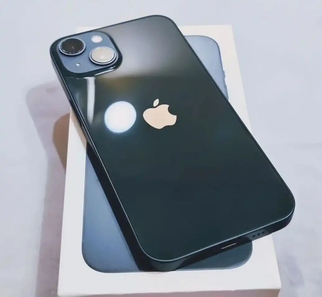 Продам iPhone 13 256 ГБ - Смартфоны (Электроника) в Саранск