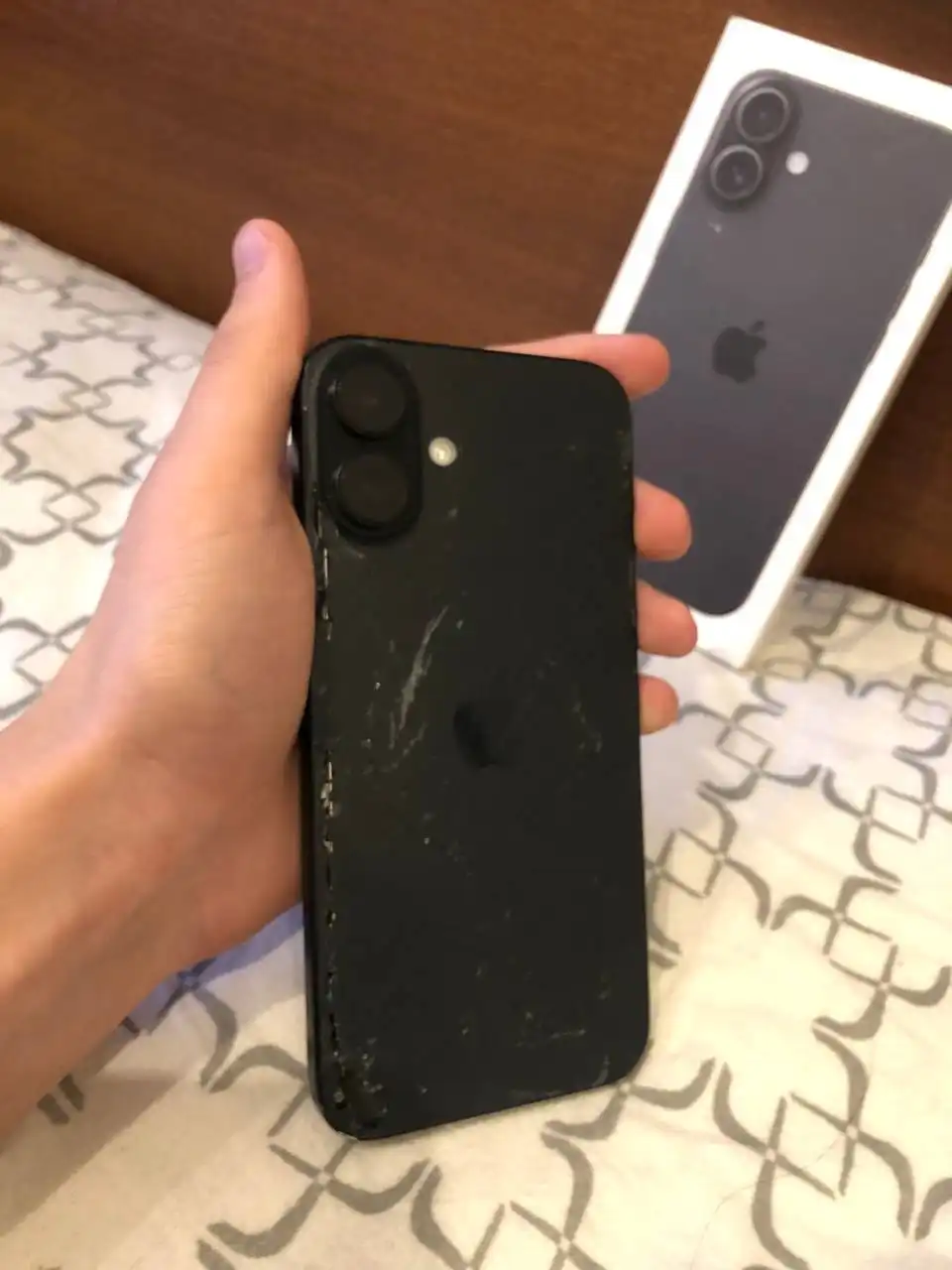 Продажа iPhone 16 Plus - Смартфоны (Электроника) в Саранск