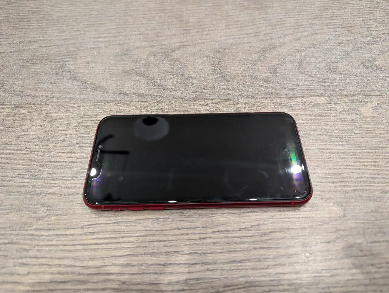 Продажа iPhone XR красного цвета - Смартфоны и телефоны (Электроника) в Саранск