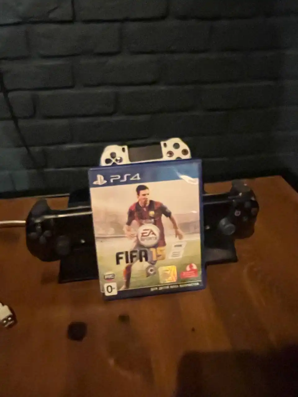 Продам PS4 - Игровые консоли (Электроника) в Саранск