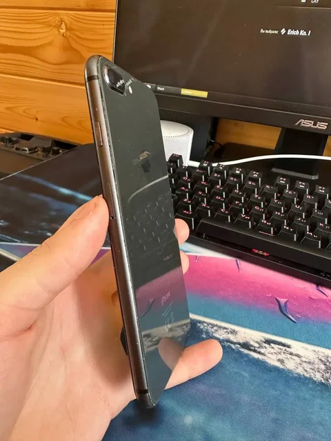 Продам iPhone 8+ с АКБ 88% на 64 ГБ - Смартфоны в Саранск