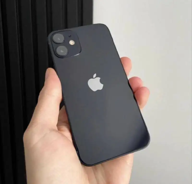 iPhone 12 чёрный 128 ГБ - Смартфоны (Электроника) в Саранск