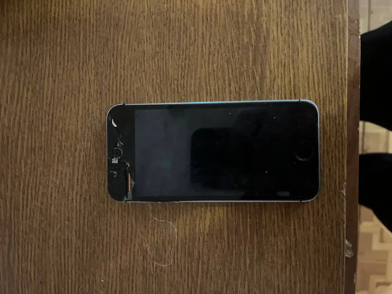 Продажа б/у техники Apple и Huawei в Саранске - Смартфоны и планшеты (Электроника) в Саранск