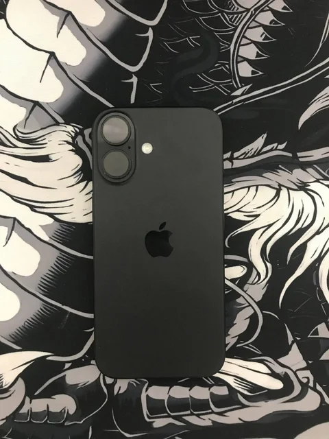 iPhone 16 256GB черный - Игры для консолей в Саранск