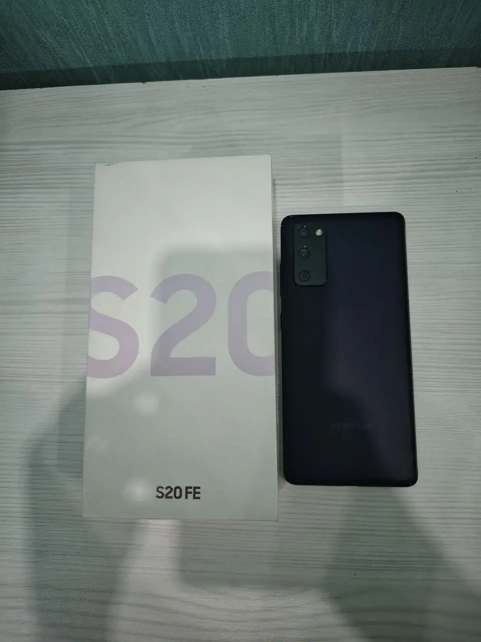 Обмен двух телефонов на iPhone - Смартфоны (Электроника) в Саранск