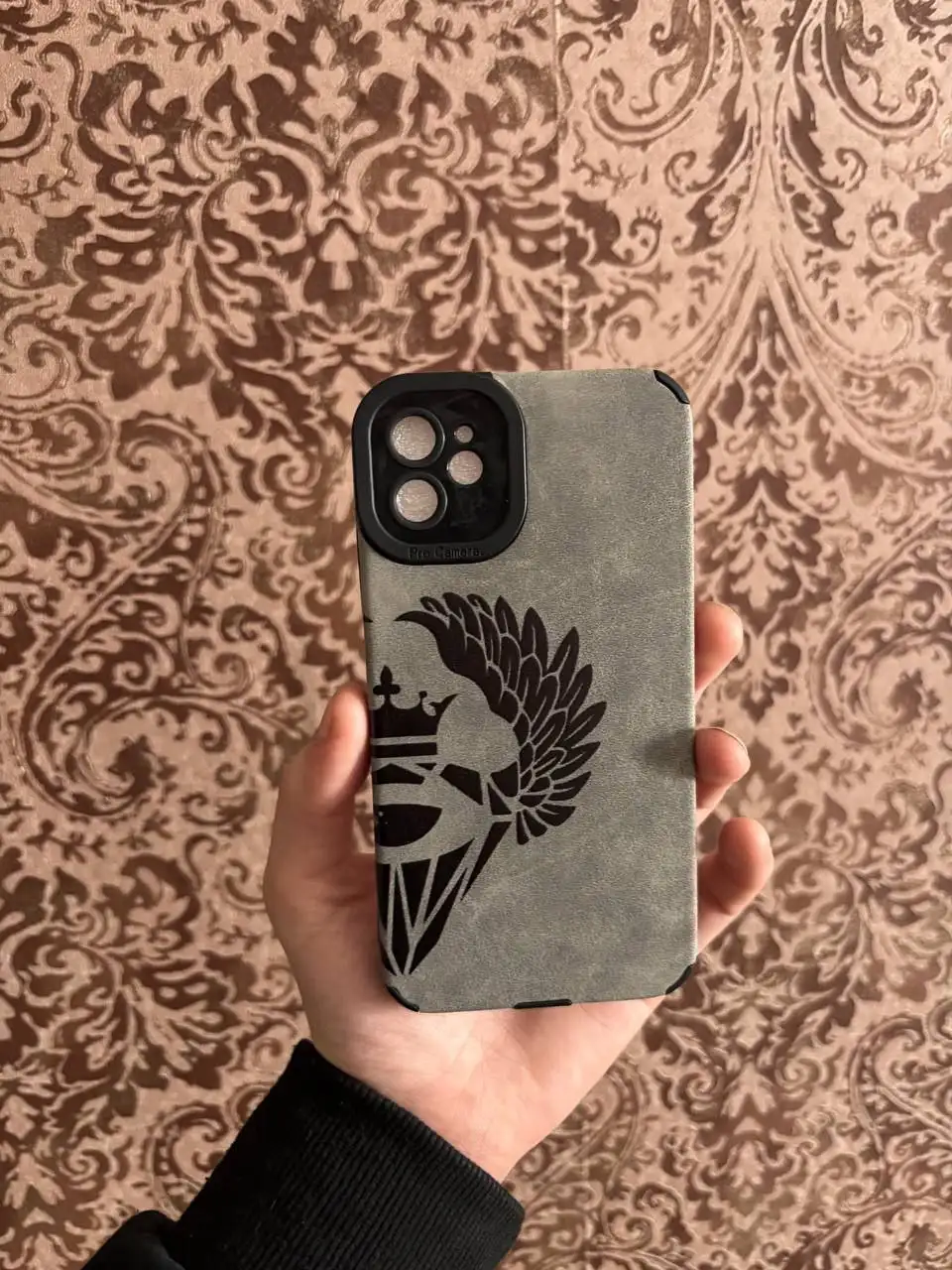 Чехлы для iPhone 11 - Аксессуары для телефонов (Электроника) в Саранск