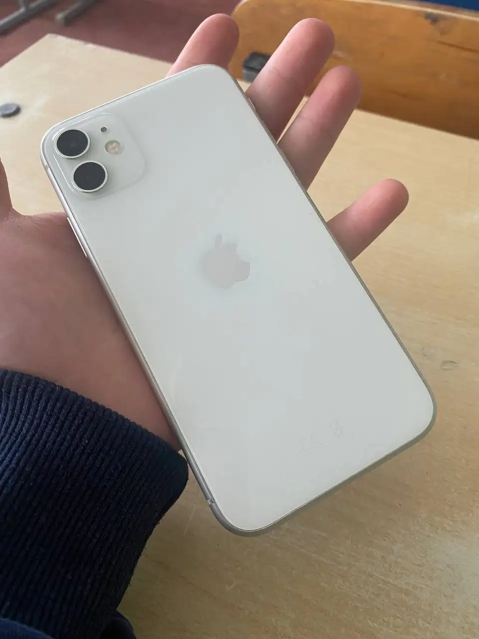 Продам iPhone 11 64 ГБ в отличном состоянии - Смартфоны (Электроника) в Саранск