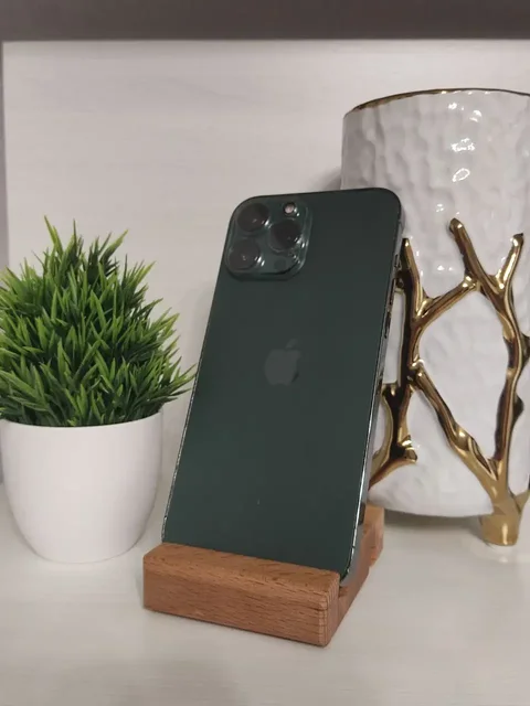 Продам iPhone 13 Pro Max 128GB с заменёнными аккумулятором и экраном - Электроника в Саранск