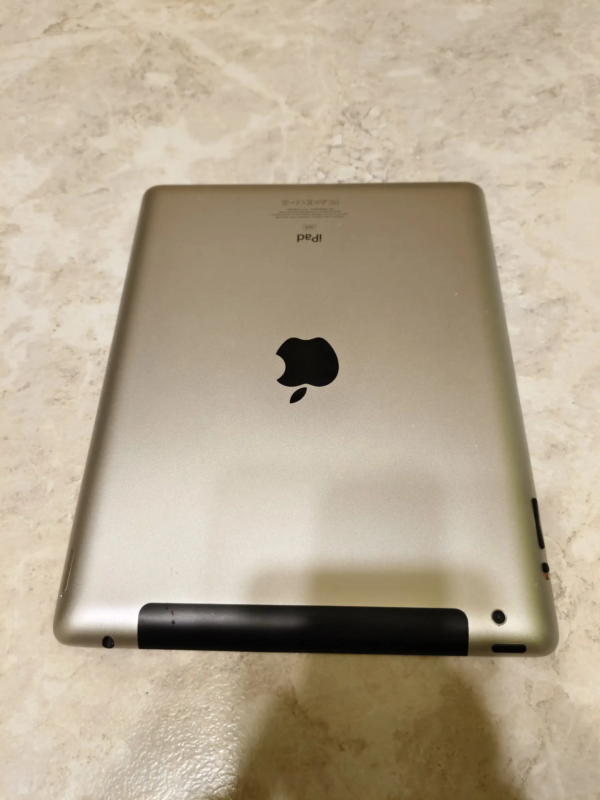 iPad 2 16GB с джейлбрейком - Планшеты (Электроника) в Саранск