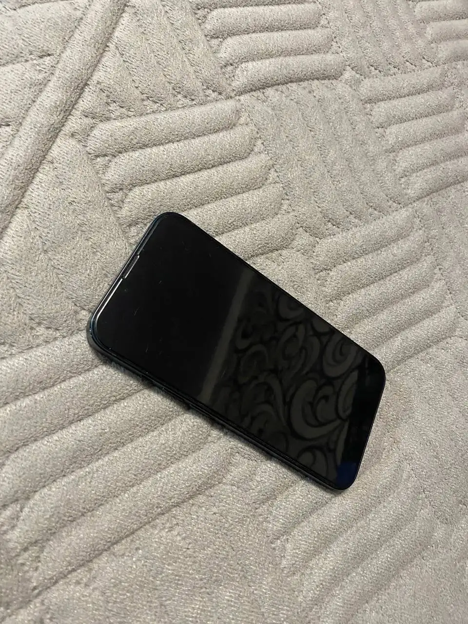 Продажа/обмен iPhone 11 64GB и 13 128GB - Смартфоны (Электроника) в Саранск