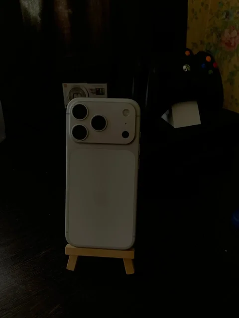 Продам iPhone 17 Pro 256 E-Sim - Мониторы в Саранск