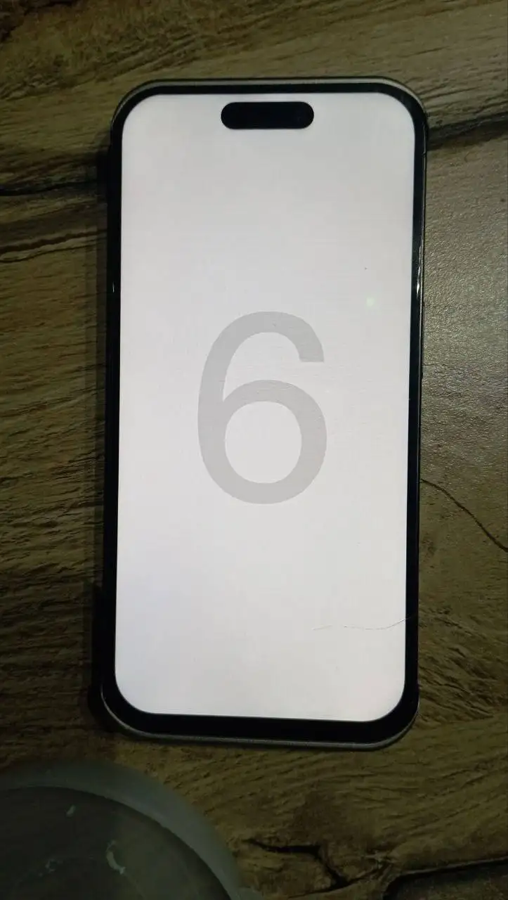 Продам iPhone 15 Pro с неисправным дисплеем - Смартфоны (Электроника) в Саранск