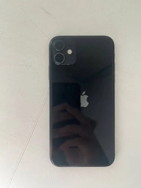 iPhone 11 64гб в идеальном состоянии - Мобильные телефоны и аксессуары в Саранск