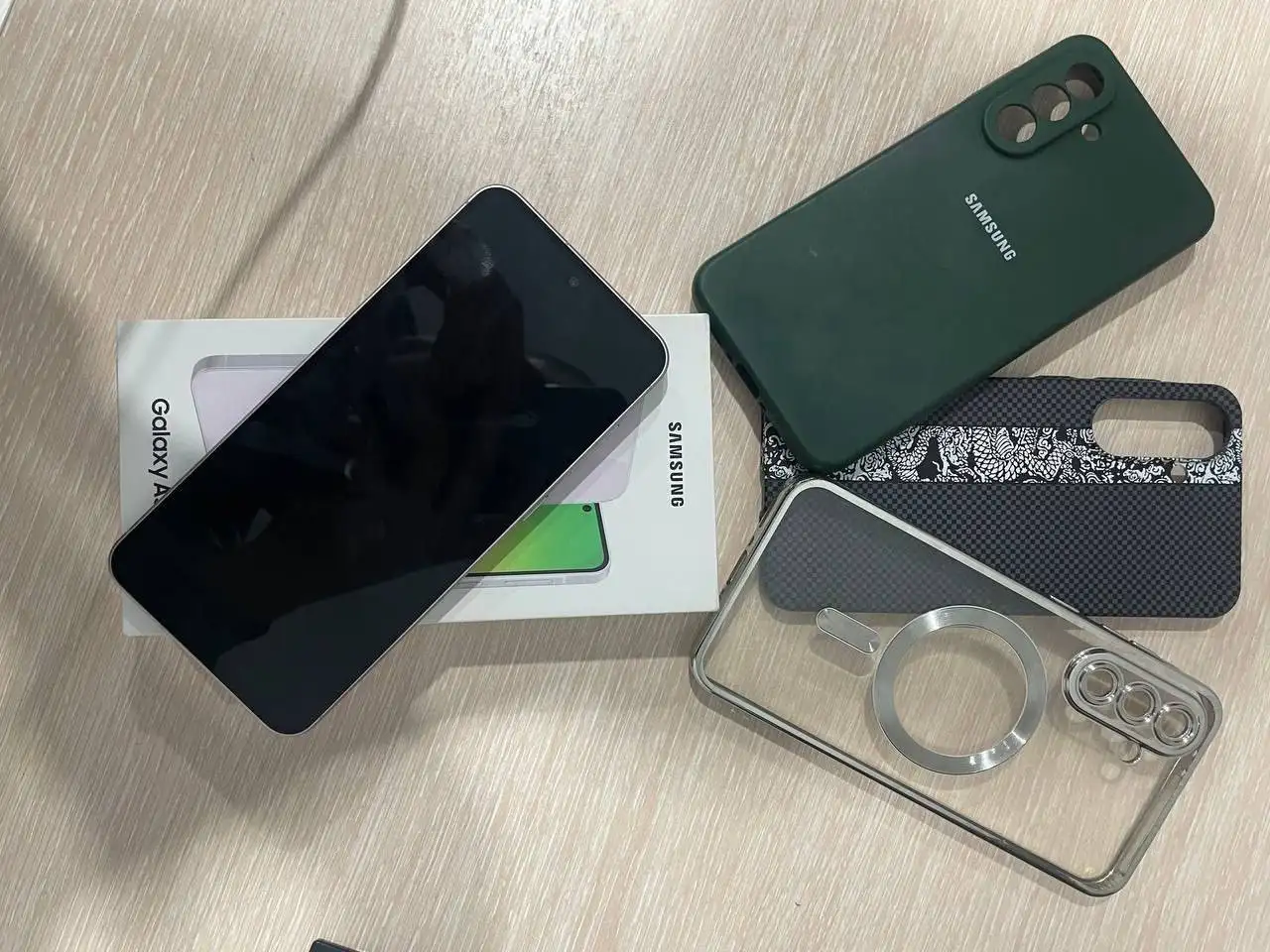 Samsung Galaxy A56 8/128 в идеальном состоянии - Смартфоны (Электроника) в Рузаевка