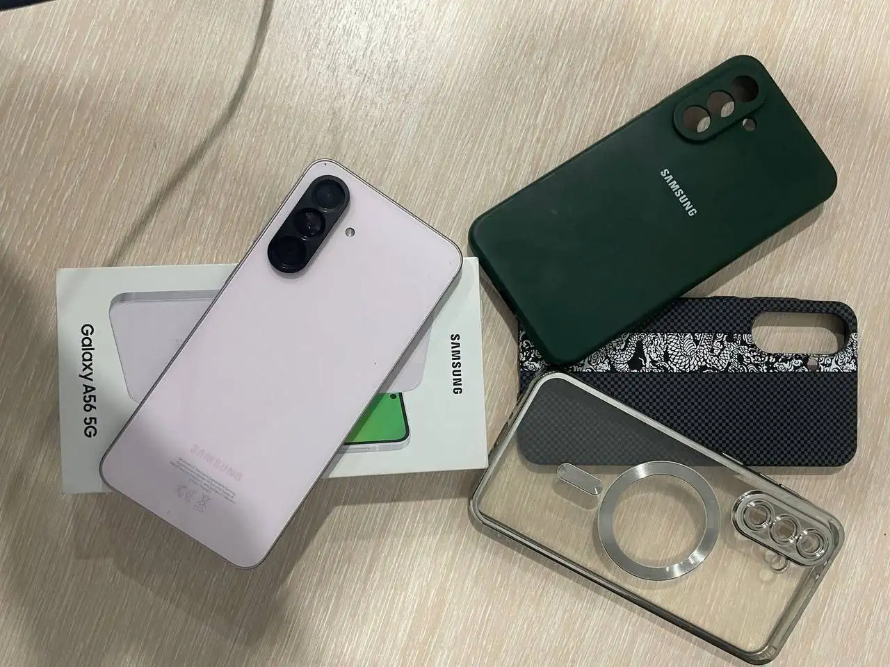 Samsung A56 5G 8/128 в идеальном состоянии с комплектом - Смартфоны (Электроника) в Рузаевка