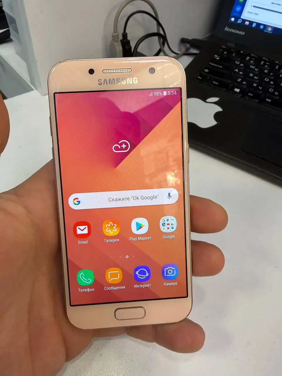 Продажа двух iPhone - Смартфоны (Электроника) в Саранск