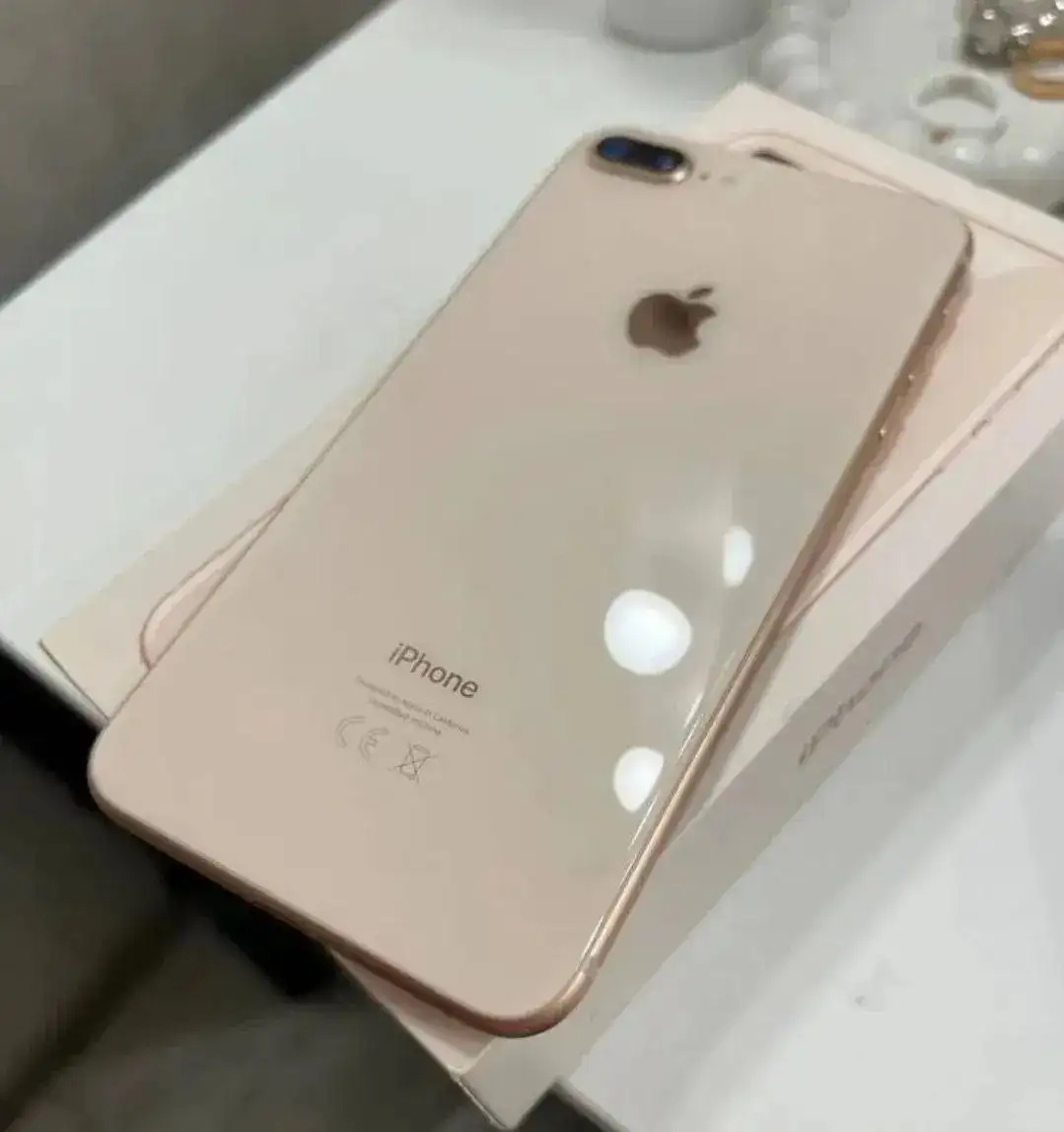 Продам iPhone 8 Plus 64GB - Смартфоны (Электроника) в Саранск
