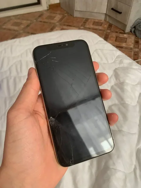 iPhone 256 ГБ на запчасти или восстановление - Часы и телефоны в Саранск