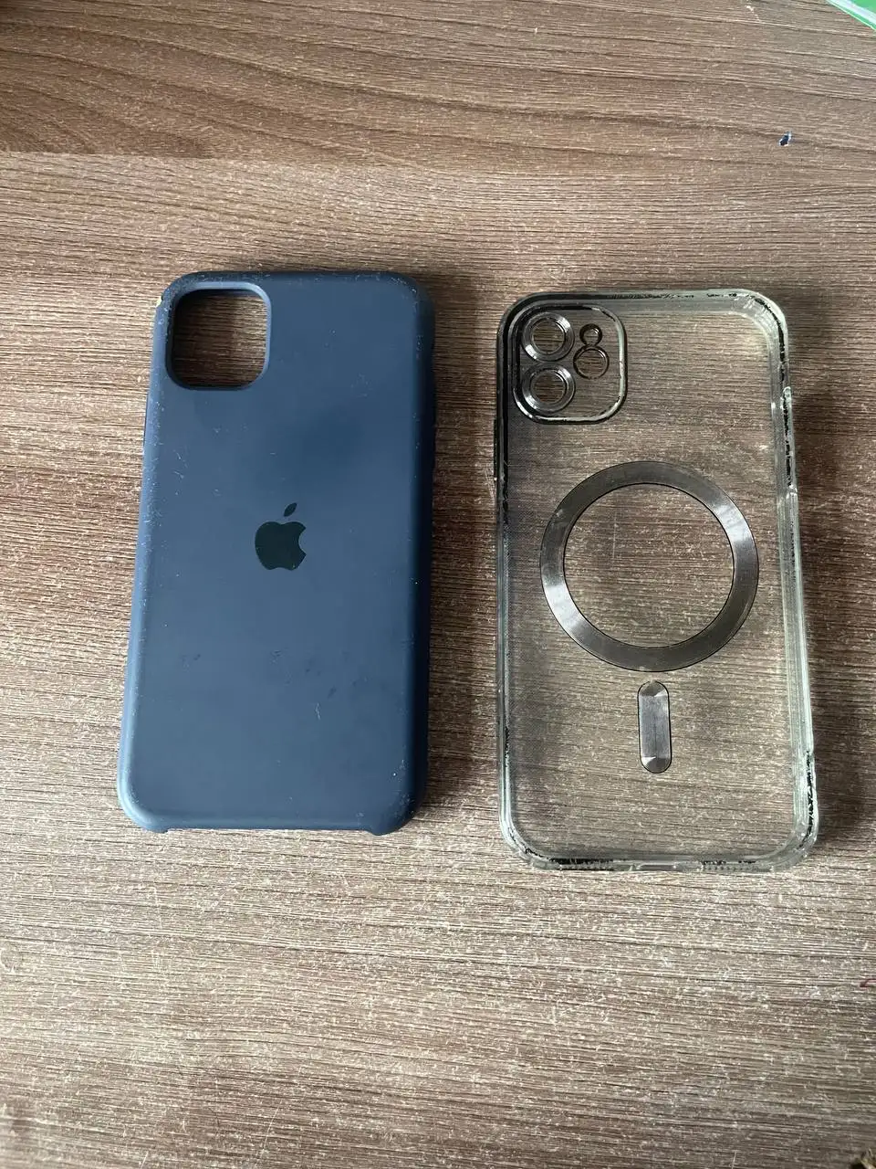 Продам чехлы для iPhone 12 и iPhone 11 - Аксессуары для телефонов (Электроника) в Саранск