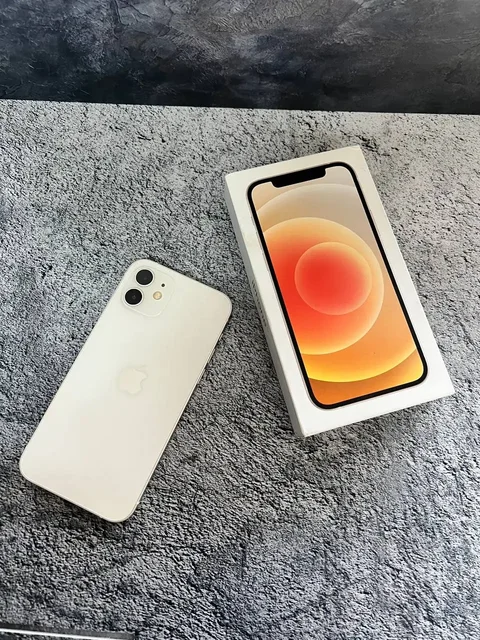 iPhone 12 64GB в отличном состоянии - Планшеты в Саранск