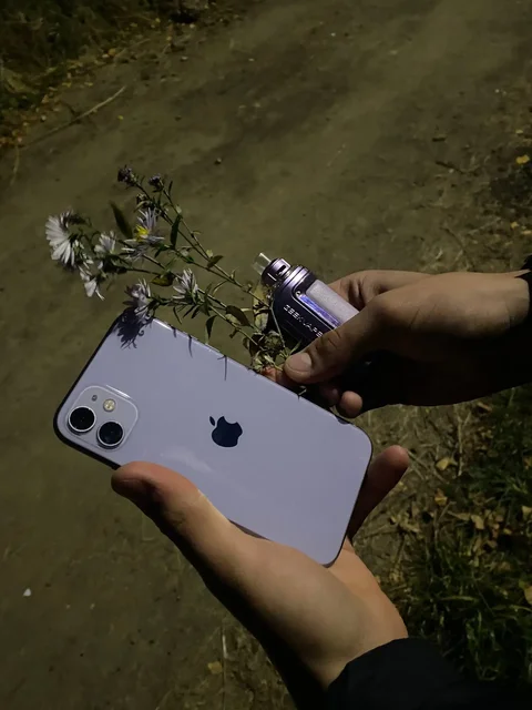 Продам Apple комплект - Мобильные телефоны в Саранск