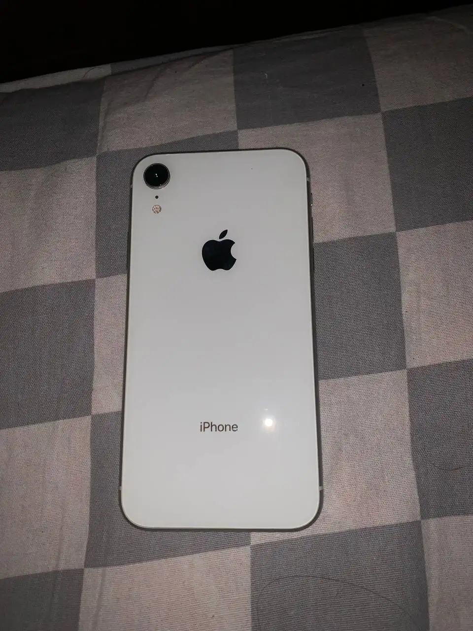 iPhone XR 64GB 82% батареи с неисправностями - Смартфоны (Электроника) в Рузаевка