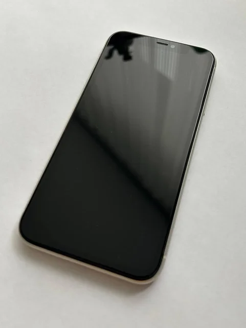 Продам iPhone 11 128 ГБ с новым аккумулятором - Смартфоны и часы в Саранск