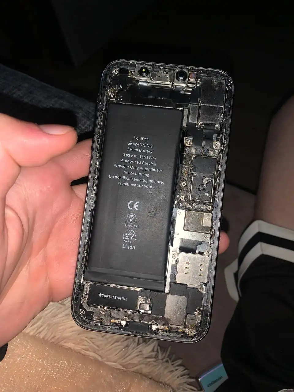 iPhone 11 128GB без экрана - Смартфоны (Электроника) в Саранск