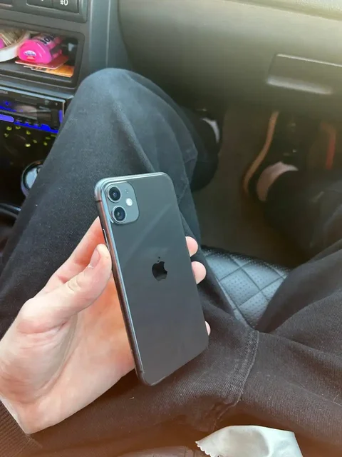 iPhone 11 128GB в отличном состоянии - Игровые консоли в Саранск