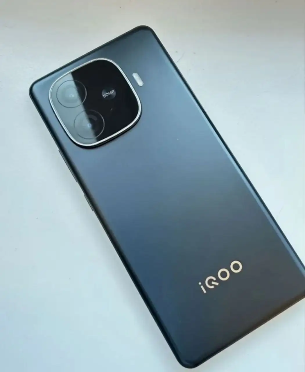 Vivo iQOO Z9 8+8/256 ГБ - Мобильные телефоны (Электроника) в Рузаевка