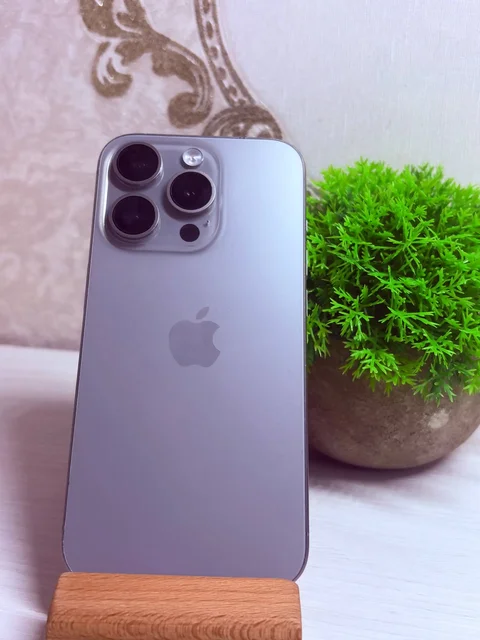 iPhone 15 Pro 256GB - Зарядные устройства и аккумуляторы в Саранск