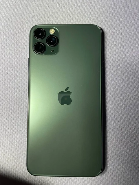 Продаю iPhone 11 Pro Max на разбор - Зарядные устройства и аккумуляторы в Саранск