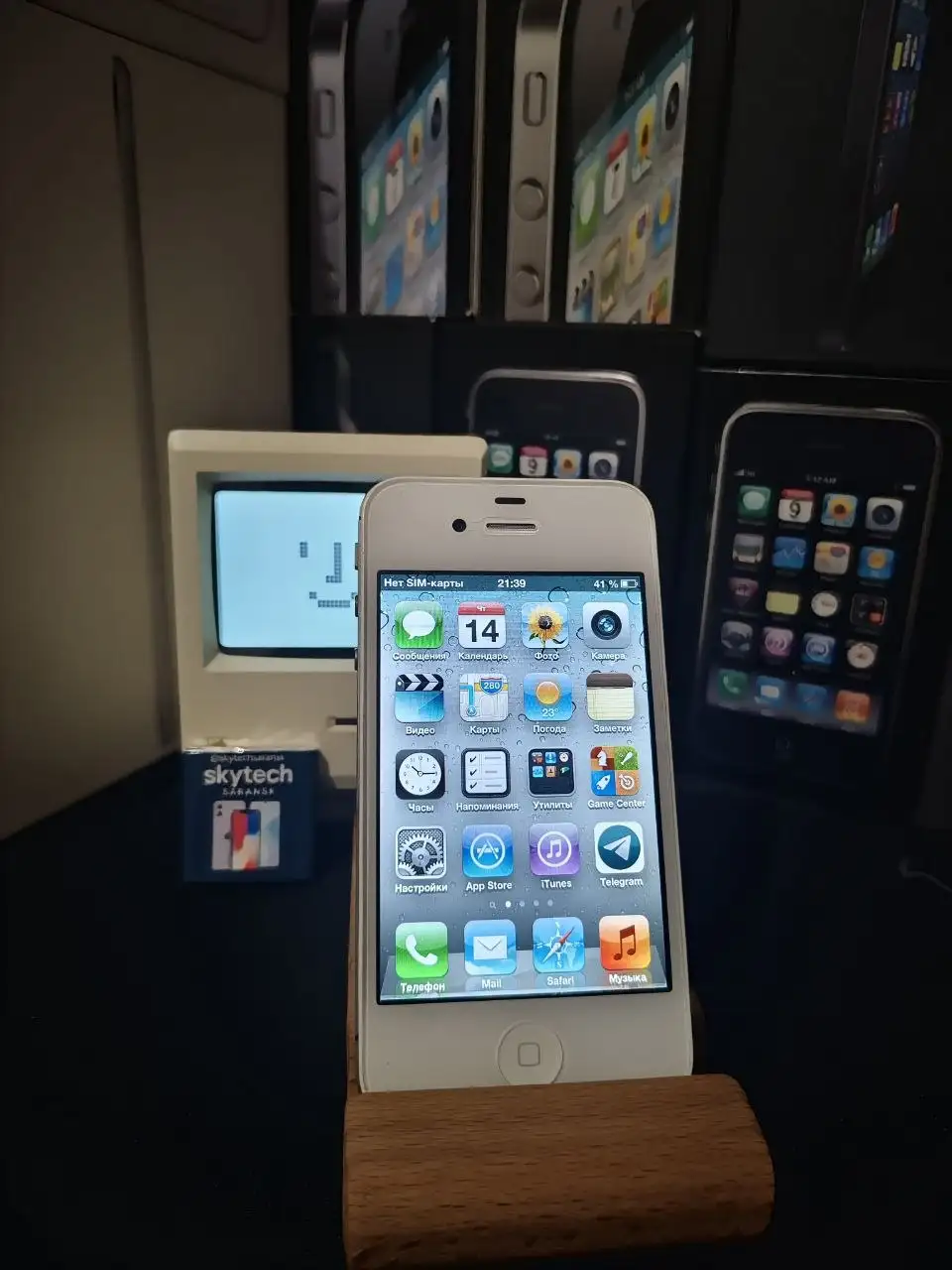 IPhone 4s 64GB - Смартфоны и аксессуары (Электроника) в Саранск