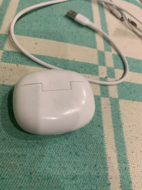 Продам наушники Earbuds X3 Lite - Зарядные устройства и аккумуляторы в Саранск