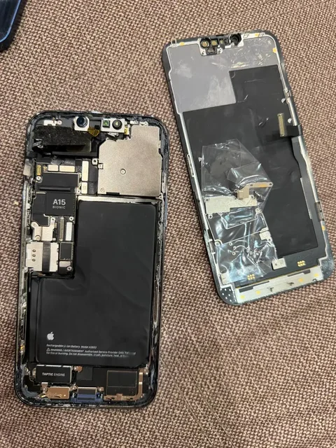 iPhone 12 mini и 13 Pro Max с повреждениями - Электроника в Саранск