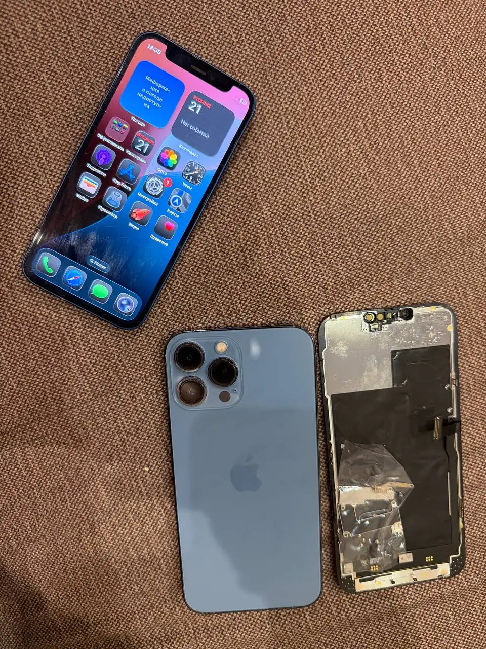 iPhone 12 mini и 13 Pro Max с повреждениями - Смартфоны и аксессуары (Электроника) в Саранск