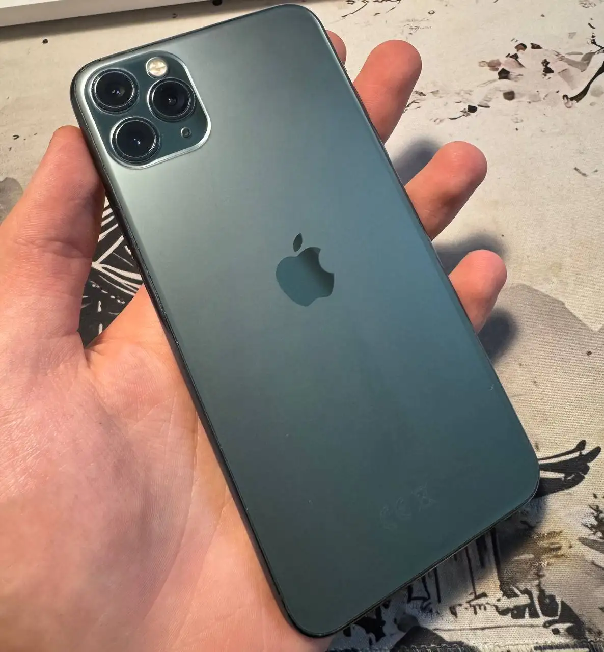 iPhone 11 Pro Max 64GB с дефектом Face ID - Смартфоны и аксессуары (Электроника) в Саранск