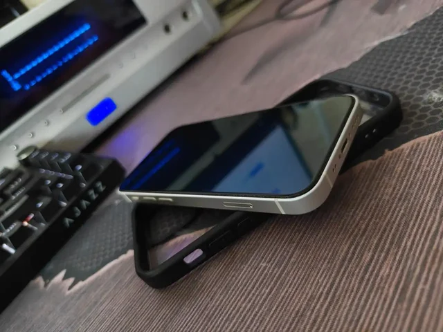 Продам iPhone 13 mini - Акустика и усилители в Саранск
