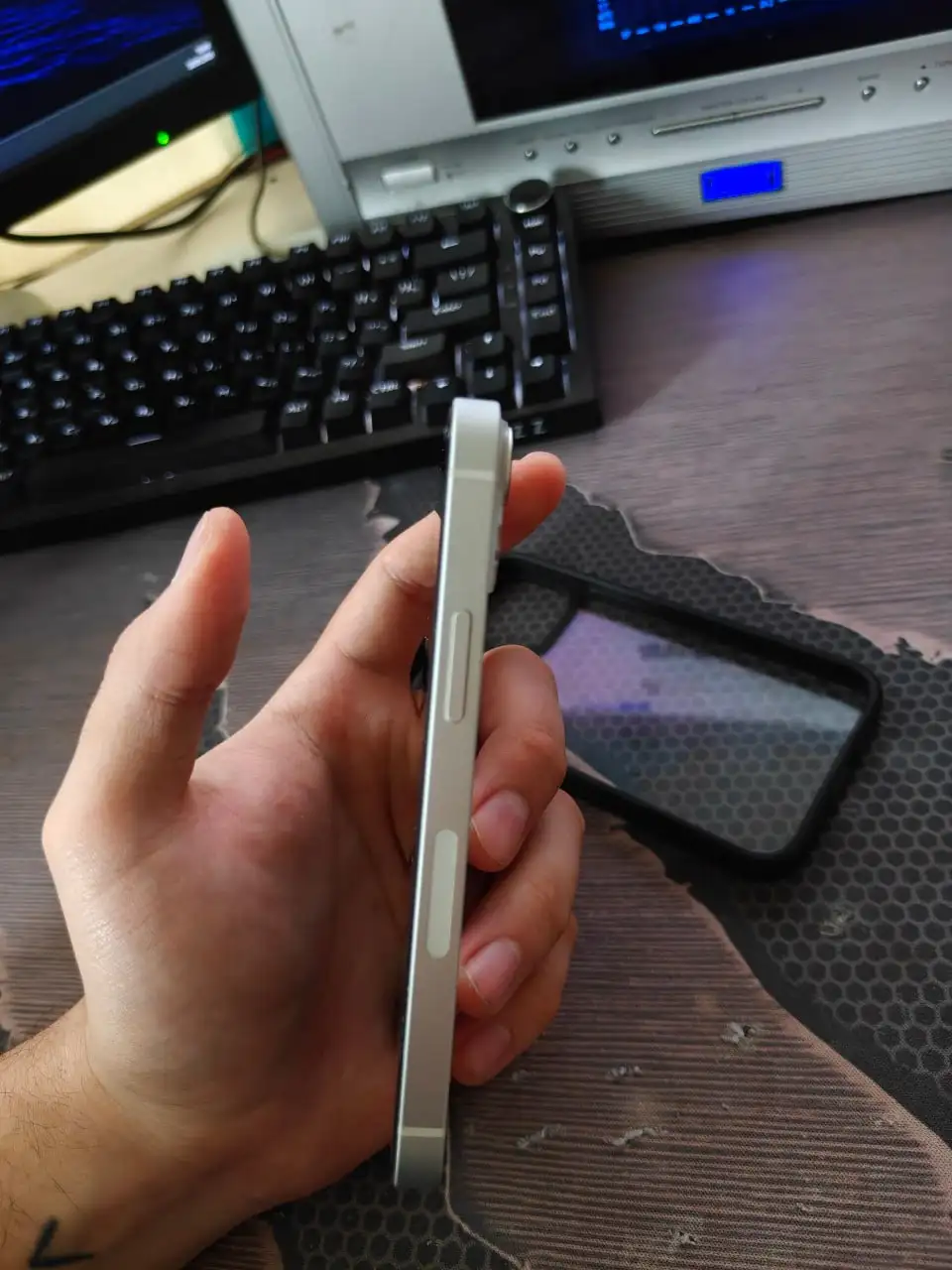 Продам iPhone 13 mini - Смартфоны (Электроника) в Саранск