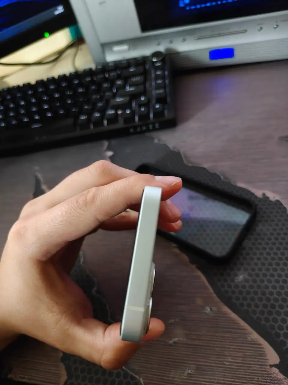 Продам iPhone 13 mini - Смартфоны (Электроника) в Саранск