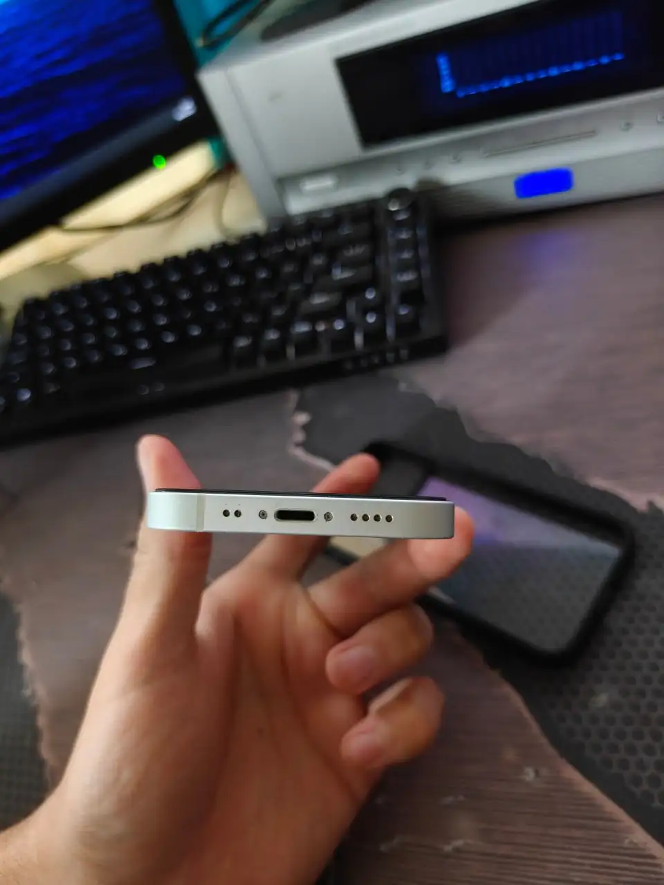 Продам iPhone 13 mini - Смартфоны (Электроника) в Саранск